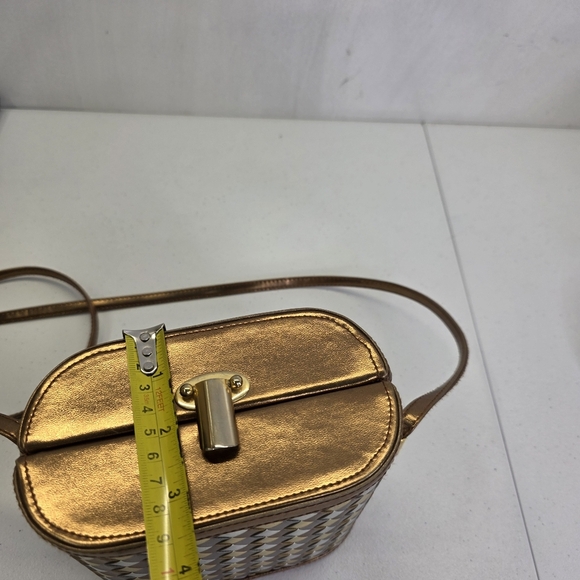 Vintage Benchmade leatherworks Inc. braided gold silver leather structured bag - Picture 2 of 12